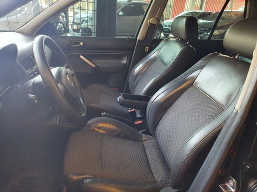 Imagem 7 de 8 de Golf 1.6 Mi Sportline 8v Flex 4p Manual