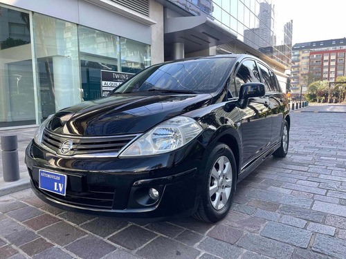 Imagen 8 de 13 de Nissan Tiida 2011 1.8 Tekna 5 P