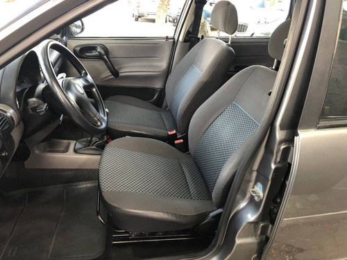 Imagem 10 de 11 de Chevrolet Classic 1.0 Mpfi Ls 8v Flex 4p Manual