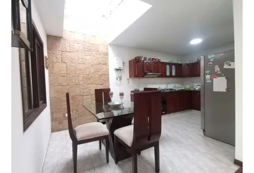 Se Vende Casa Independiente Un Nivel + Terraza En Mayapan Las Vegas