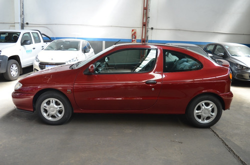 Imagen 8 de 15 de Renault Megane Coupe 2.0 1998