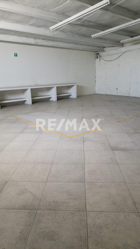 Local En Renta En Plaza Comercial Av. Tecnologico, Metepec Estado De Mexico