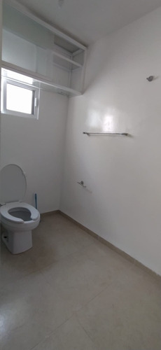 Imagen 21 de 22 de Casa En Renta En Priv. Vittanova, Sgs