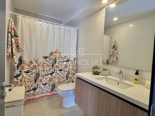 Departamento En Arriendo De 4 Dorm. En Lo Barnechea