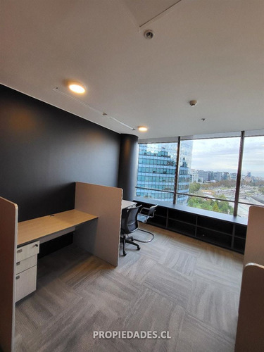 Oficina En Arriendo En Las Condes Impecable Parque Titanium