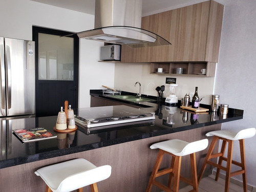 Casa En Venta En Toluca, Fraccionamiento Aurea