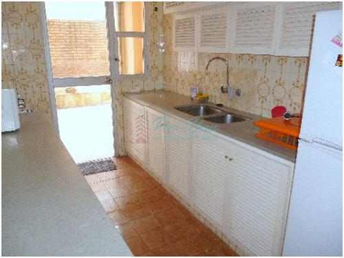Imagen 7 de 15 de Apartamento De 2 Dormitorios Bien Ubicado, Céntrico Y Cercano A Las Costas - Punta Del Este Peninsula