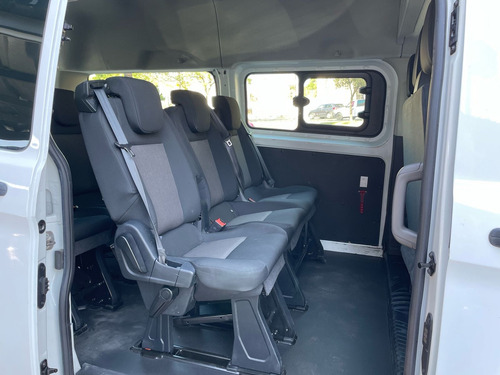 Ford Transit 2.2 Pasajeros Larga Techo Alto Custom Mt