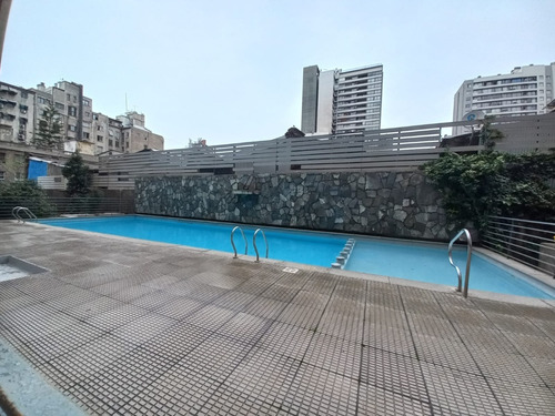 Tarapaca/ Cerca M. Moneda, 57 Mt, 1 Dorm, Terraza 21 M2,bod,