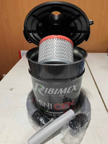 Imagen 2 de 5 de Aspiradora Cenizas Estufas Pellet Italia 10 Lts Ribimex Mini