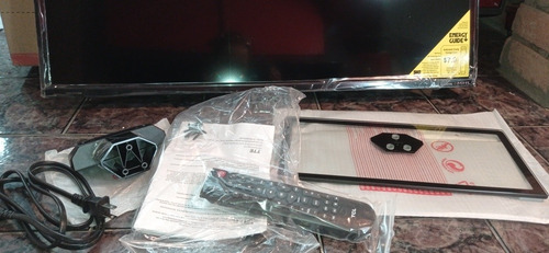 Imagen 9 de 9 de Televisor Tv Tcl 32 32b2800 Repuest Nuevo Pantalla Partida