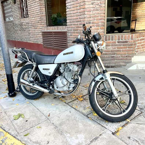 Suzuki Gn 125f