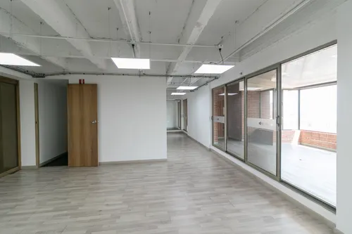 Oficina En Arriendo En El Nogal. Cod A1105004