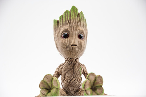 Baby Groot Sentado - 15cm - Guardianes De La Galaxia