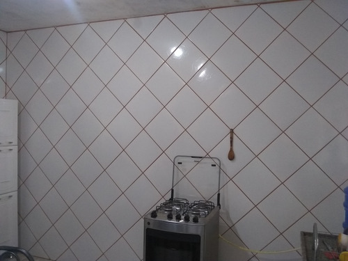 Casa Com 3 Dormitórios 1 Banheiro Lavanderia