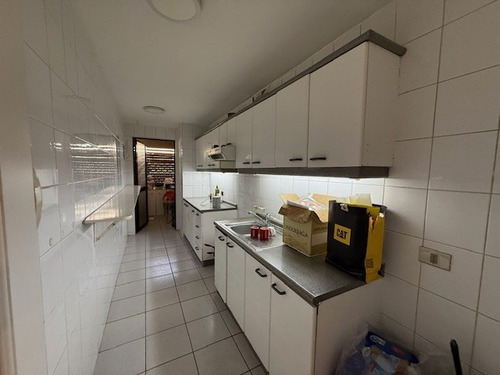Metro Hernando De Magallanes Venta Depto 3 Dorm. Las Condes