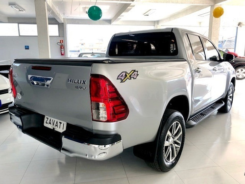 Imagem 5 de 15 de Toyota Hilux Srv 2.7 4x4 Automatico