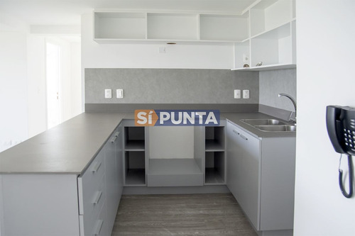 Imagen 8 de 18 de Hermoso Departamento En Venta.