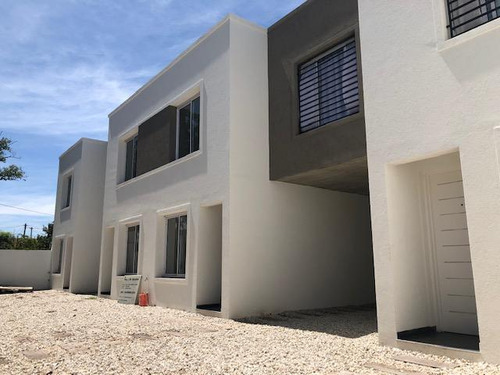 Duplex Ituzaingo Venta