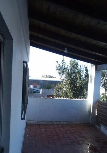 Imagen 1 de 6 de Venta Departamento De Pasillo 2 Dormitorios