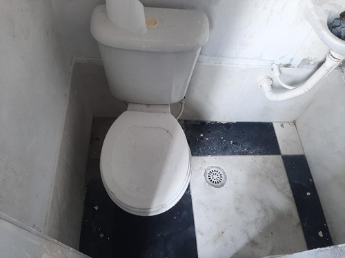 Vendo Salão Comercial 2 Andares Próximo Ao Pq Do Carmo C/ Re