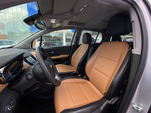 Imagen 14 de 15 de Chevrolet Trax 2020 1.8 Premier Piel At