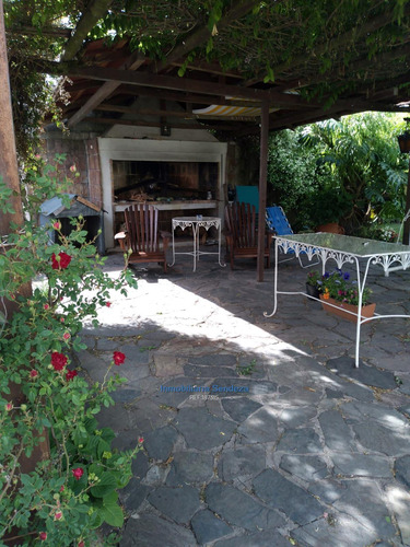 Se Vende Destacada Propiedad Ideal Residencial