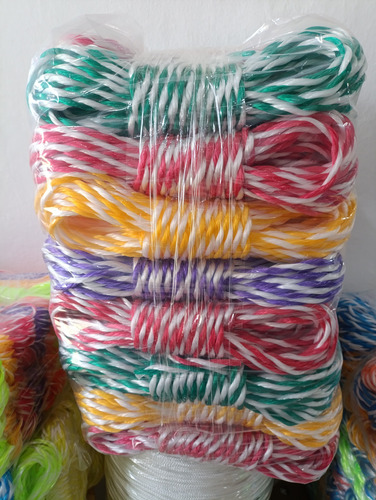 Tendedero Jumbo De Pared Maxicuerdas 8 Lazos - 14mt 50pzas Colores Mezclados