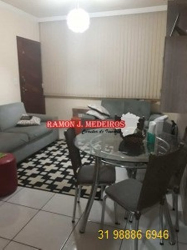 Imagem 4 de 24 de Bairro Copacabana Excelente Casa Colonial Geminada 2qts Sendo 1 Suíte Próximo Av. Central/portugal Em Bhte-mg