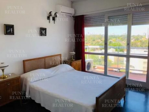 Apartamento Duplex En Venta En Playa Mansa- Ref: 308