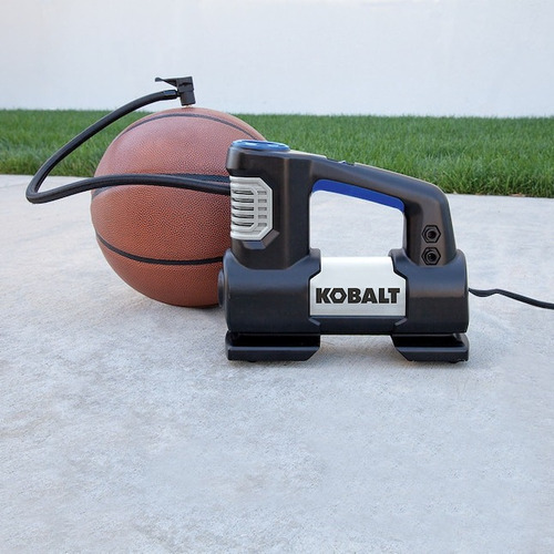 Inflador Compresor Para Llantas 12v Kobalt KL12DD Color Negro