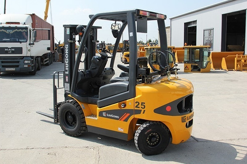 Imagen 9 de 16 de Autoelevador Liugong Diesel 2500kg Nuevo 0km