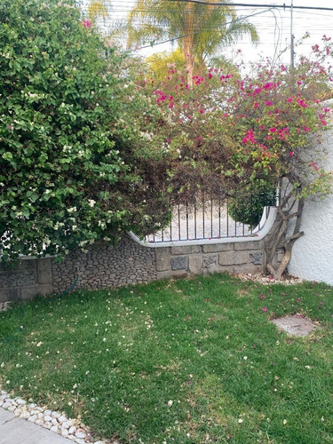 Casa En Renta Jurica El Pinar Una Sola Planta