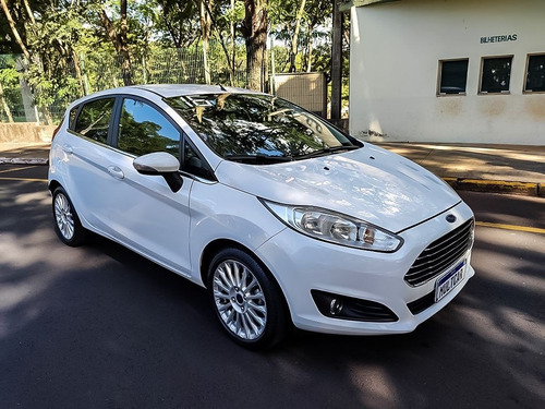 Imagem 3 de 14 de Ford Fiesta 1.6 Titanium Hatch 16v