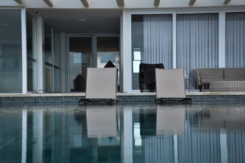 Imagen 3 de 20 de Hermoso Departamento Frente Al Mar En Florianopolis Brasil Para Alquiler Diario