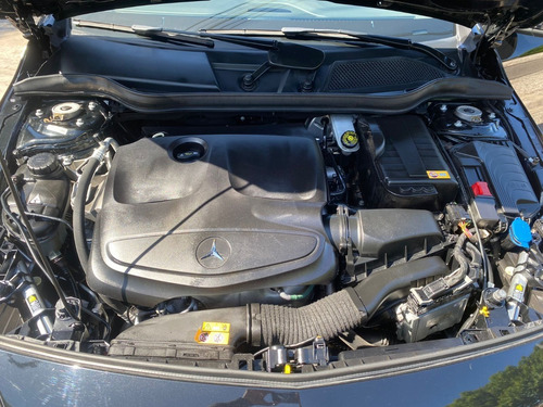 Imagen 19 de 19 de Mercedes-benz A200 1.6 Turbo Manual