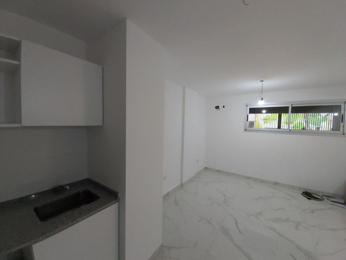 Imagen 4 de 10 de Venta Oficina En Planta Baja, Barrio Abasto, Rosario