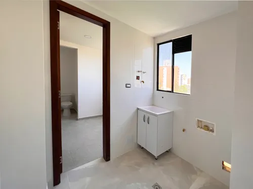 Apartamento De Lujo En Altos De Riomar Listo Para Estrenar