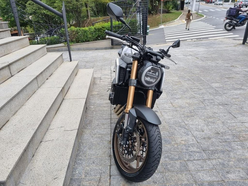 Imagem 2 de 8 de Honda Cb650 F