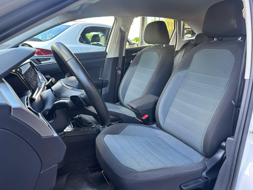 Volkswagen Nivus 1.0 200 TSI TOTAL FLEX COMFORTLINE AUTOMÁTICO