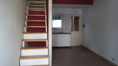 Imagen 2 de 5 de Ramos Mejia, Duplex 2 Ambientes Al Frente