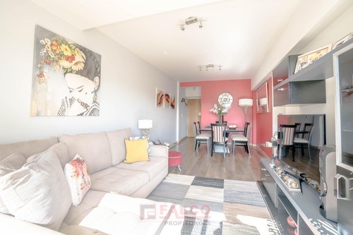 Departamento En Flores - 4 Ambientes - Frente - Balcon - Impecable
