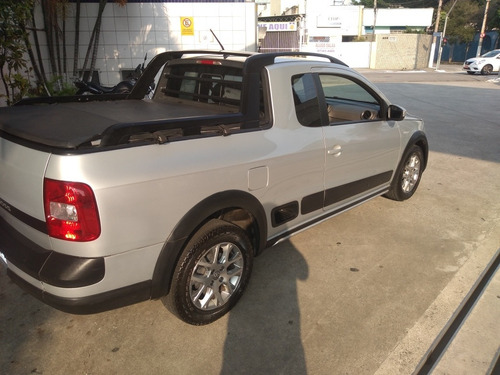 Volkswagen Saveiro 1.6 Cross Cab. Estendida Total Flex 2p