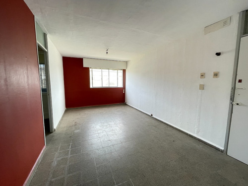 Dueño Vende Apartamento 2 Dormitorios Malvin Norte 