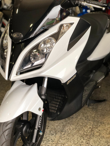 Kymco Downtown 300i - Rvm