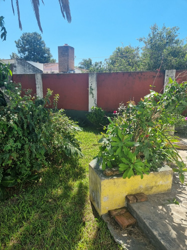 B° Alejandro Centeno Casa 2d Con Importante Terreno