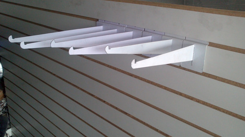 Imagen 2 de 3 de Mensula Para Panel Blanca Exhibipanel Repisa Gancho Blister