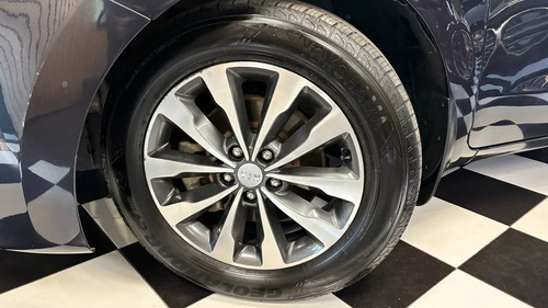 Kia Carnival 2.2 Crdi Ex Premium