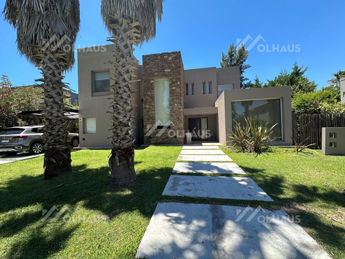 Casa  En Venta En Haras Del Pilar  La Pradera, Pilar, G.b.a. Zona Norte