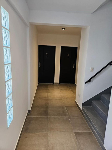 Venta Monoambiente Divisible C/balcon A Estrenar